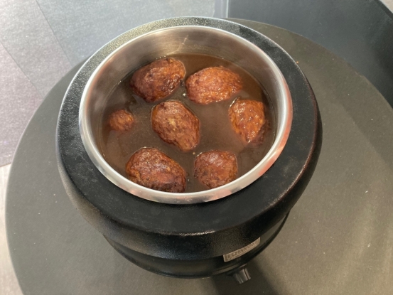Foto van Hotpot(ten) met 50 gehaktballen