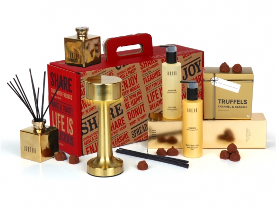 Foto van Beauty in the Box (666) Foto van Beauty in the Box (666)